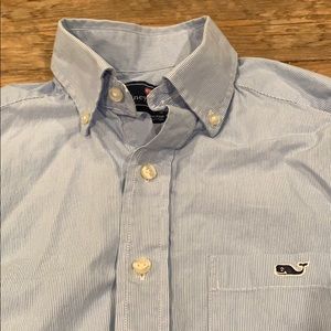Vineyard Vines Men’s Buttoned Down Shirt